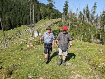 Almwanderung unterm Watzmann