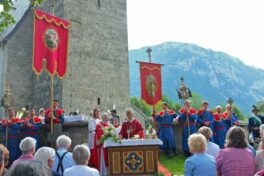 Altar_GottesdienstDSCF5589