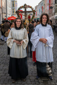 Ernte-Dank-Kirchenzug, Gottesdienst & Festzug zum Herbstfest in Rosenheim
