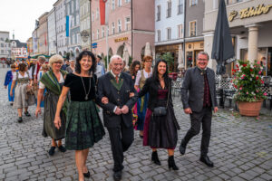 Ernte-Dank-Kirchenzug, Gottesdienst & Festzug zum Herbstfest in Rosenheim
