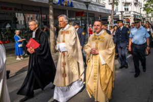 Ernte-Dank-Kirchenzug, Gottesdienst & Festzug zum Herbstfest in Rosenheim