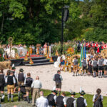 Ernte-Dank-Kirchenzug, Gottesdienst & Festzug zum Herbstfest in Rosenheim