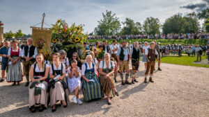 Ernte-Dank-Kirchenzug, Gottesdienst & Festzug zum Herbstfest in Rosenheim