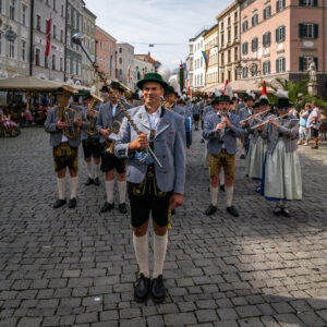 Ernte-Dank-Kirchenzug, Gottesdienst & Festzug zum Herbstfest in Rosenheim