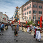 Ernte-Dank-Kirchenzug, Gottesdienst & Festzug zum Herbstfest in Rosenheim