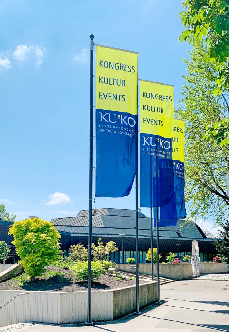 Fahnen KU'KO Bild5_Mai 2022