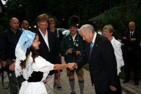 1MPbegrüßtSpreewälderinLindaDittmann