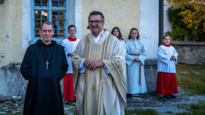 Traditioneller Leonhardiritt in Nußdorf