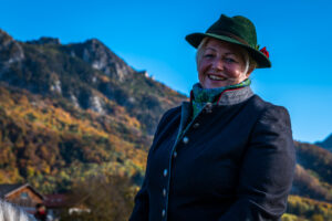 Traditioneller Leonhardiritt in Nußdorf