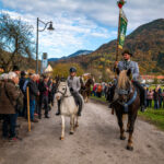 Traditioneller Leonhardiritt in Nußdorf