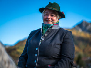 Traditioneller Leonhardiritt in Nußdorf