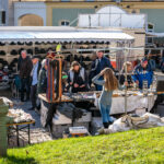 Herbstlicher Marktzauber in Neubeuern: Ein Bummel durch bayerische Vielfalt von Handwerk, Mode und Kulinarik