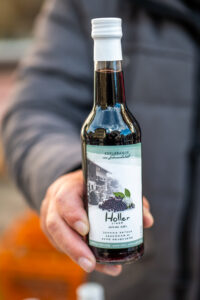 Herbstlicher Marktzauber in Neubeuern: Ein Bummel durch bayerische Vielfalt von Handwerk, Mode und Kulinarik