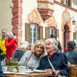 Herbstlicher Marktzauber in Neubeuern: Ein Bummel durch bayerische Vielfalt von Handwerk, Mode und Kulinarik