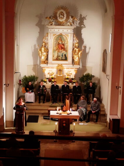 d06eb0be-4f7d-430c-b909-94856ad8ab9d