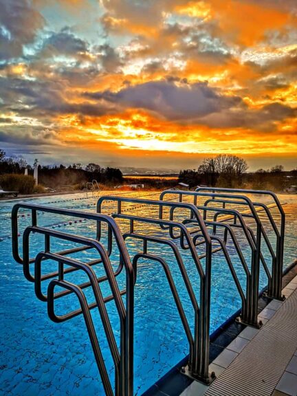 dbdf067d-f47e-4850-8543-391d9fa012a2