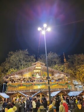 dec80af2-bf22-4d5b-8780-119bb653f90c