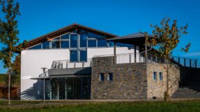 k-8b68d87e-6ffb-429f-bf42-5e2af2260823