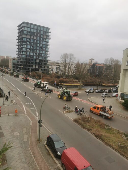 04dfd6ba-f7ca-4f27-9023-76e4ae72b8f5