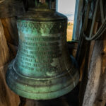Die Glocken der Dorfkirche St. Peter in Steinkirchen: Eine Zeitreise durch Freud und Leid