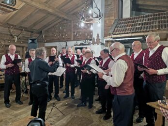 k-Weihnachtskonzert_Maennerchor Aschau (4)