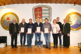 1Ehrung Besondere Leistungen