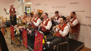 Oide Wiesn Bürgerball (Gautrachtenkapelle Beratzhausen)