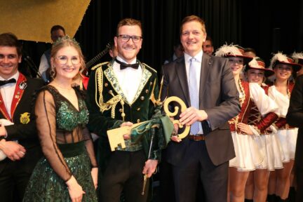 aschau krönungsball03