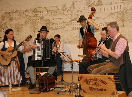 fras hoagascht06kirnstoana