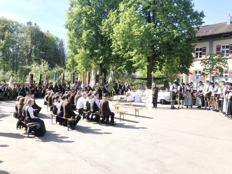 1Gottesdienst beim Kindergarten