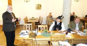 k-1Landesvorsitzender Friesinger