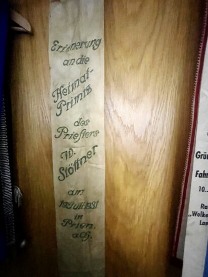 1Fahnenband Primiz Stöttner