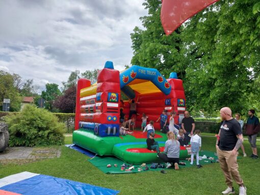 8d63ab40-f314-4187-82bd-b0e33972b40b