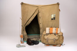 B025e_26 AM_Zelt_mitRucksack__6042