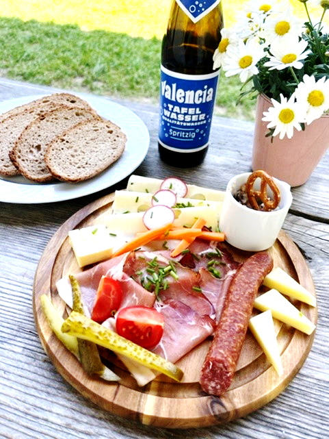 Herrenalm_Brotzeit