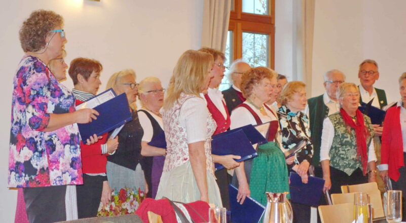 Klara mit Liedertafel