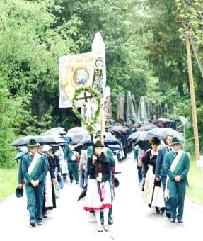 k-1Gauvorstandschaft