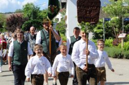 k-wambach festzug eichenlaub taferlbuam