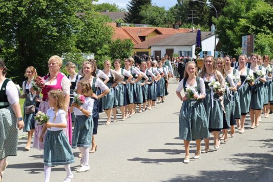 k-wambach festzug festdamen
