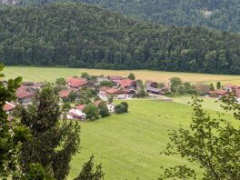 Halbtagestour unter der Zwillingswand