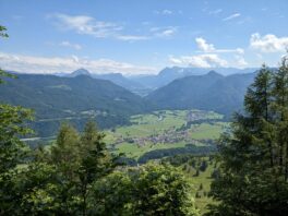 Halbtagestour unter der Zwillingswand