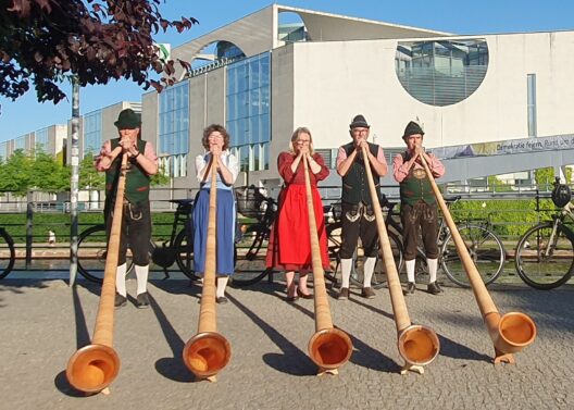 20240514_184701_m_Amberger