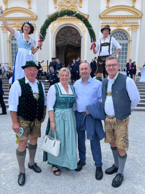 67ae9fdb-8ebe-418d-bb2c-418afde9d708