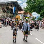 Festzug des 104. Gaufests des Bayerischen Inngautrachtenverbandes in Altenbeuern