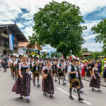 Festzug des 104. Gaufests des Bayerischen Inngautrachtenverbandes in Altenbeuern