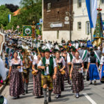 Festzug des 104. Gaufests des Bayerischen Inngautrachtenverbandes in Altenbeuern