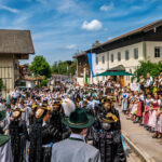 Festzug des 104. Gaufests des Bayerischen Inngautrachtenverbandes in Altenbeuern