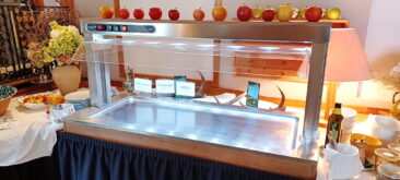 Frühstücks-Kühlbuffet unbestückt (2)