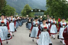 aschau triumphbogen06