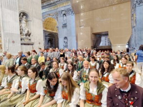 11Gottesdienst im Petersdom